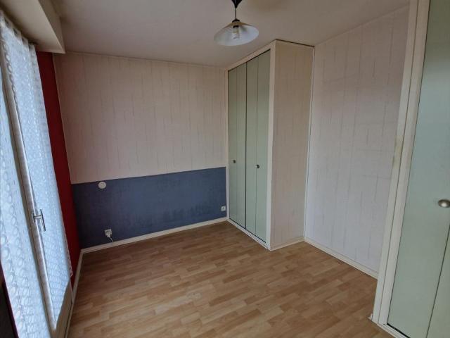Appartement 1 pièce, 33 m² à louer à Riom 63200