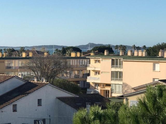 Appartement 1 pièce, 33 m² à louer à Sanary sur Mer 83110