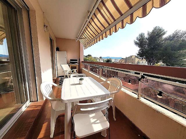 Appartement 1 pièce, 33 m² à louer à Six Fours les Plages 83140
