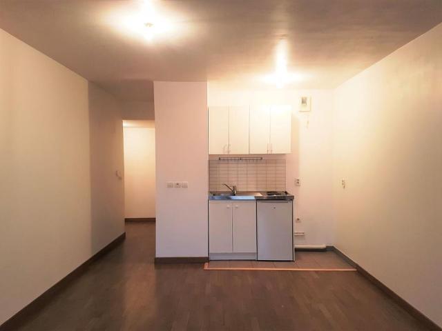 Appartement 1 pièce, 33 m² à louer à Villeneuve le Roi 94290