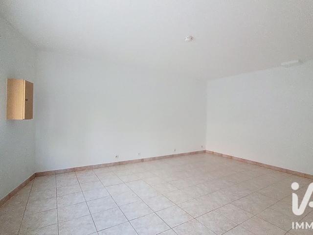 Appartement 1 pièce, 33 m² à louer à Yerres 91330