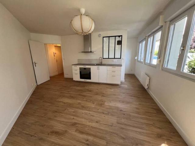 Appartement 1 pièce 44000 Nantes Dalby Réf: 12214
