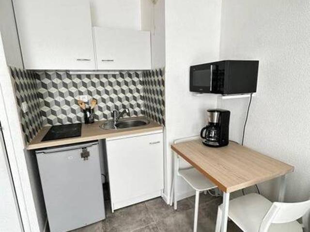 Appartement 1 pièce 44000 Nantes Réf: 11688