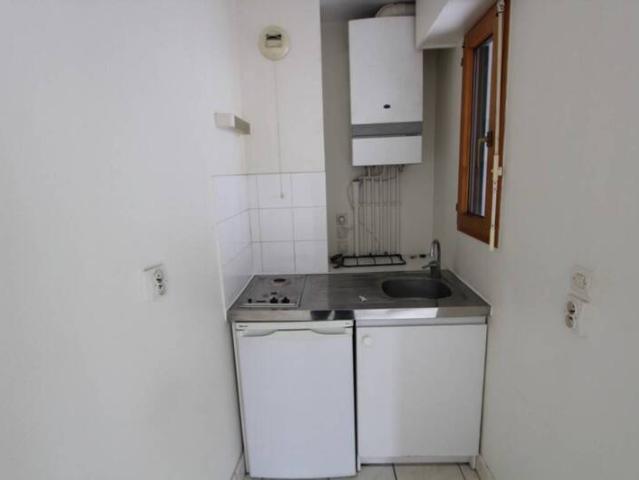 Appartement 1 pièce 44000 Nantes Réf: 11974