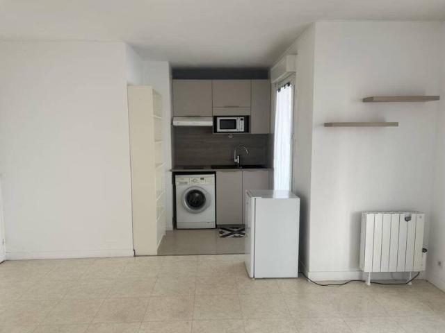 Appartement 1 pièce 44000 Nantes Réf: 12413