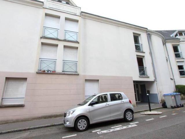 Appartement 1 pièce 44000 Nantes Réf: 12157