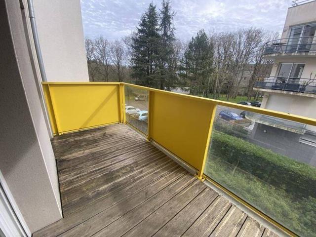 Appartement 1 pièce 44300 Nantes ZA Hauts de Gesvre Réf: 12191