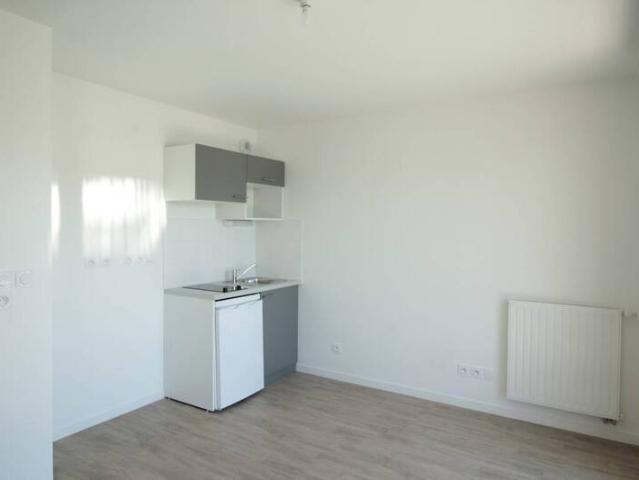 Appartement 1 pièce 44600 Saint Nazaire CENTRE VILLE GARE Réf: 3609