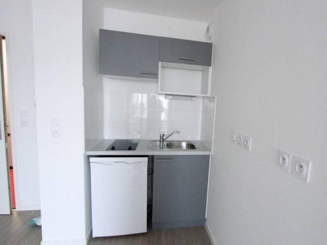 Appartement 1 pièce 44600 Saint Nazaire CENTRE VILLE GARE Réf: 3697