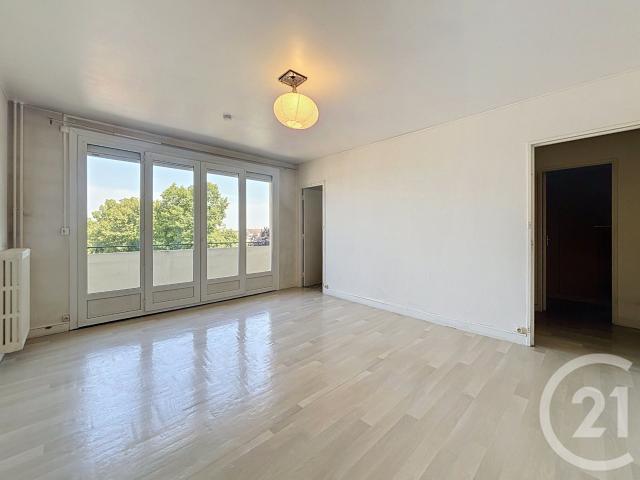 Appartement 1 pièce 45 m²