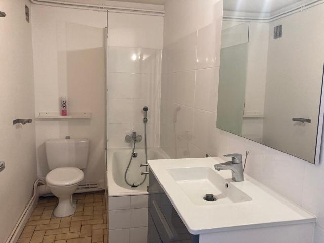 Appartement 1 pièce, 45 m² à louer à Nantes 44100