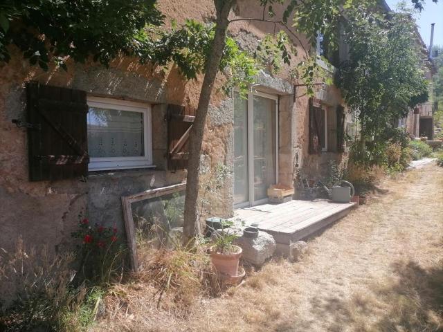 Appartement 1 pièce, 45 m² à louer à Burlats 81100