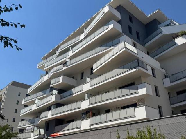 Appartement 1 pièce, 45 m² à louer à Chambéry 73000