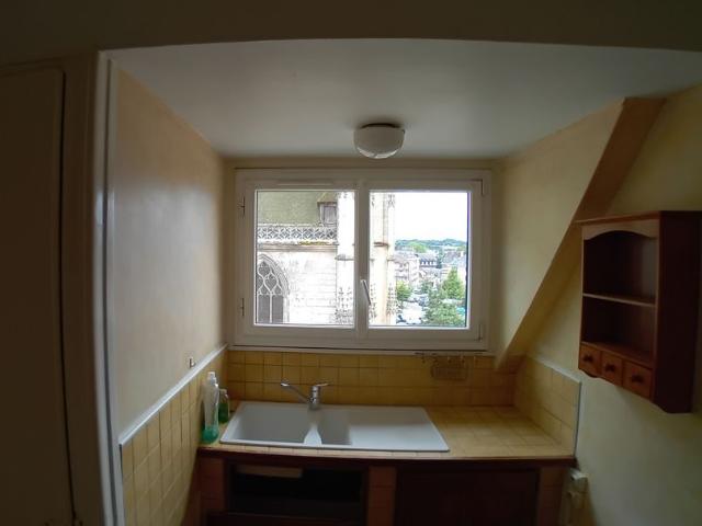 Appartement 1 pièce, 46 m² à louer à Lisieux 14100
