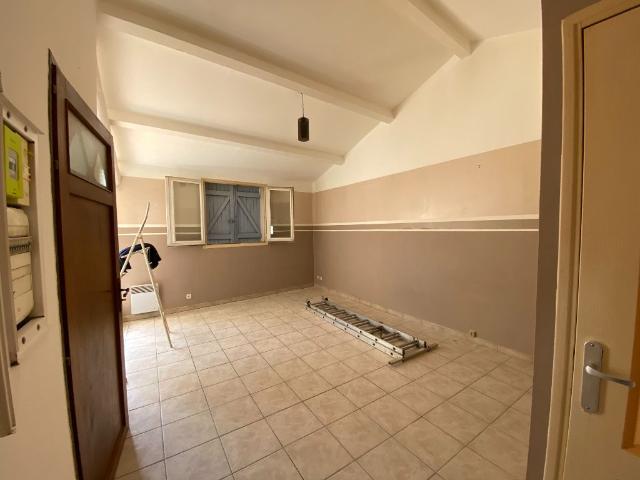 Appartement 1 pièce, 47 m² à louer à La Seyne sur Mer 83500