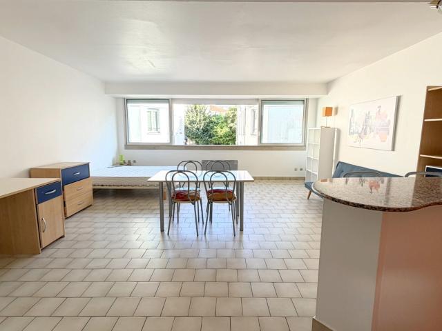 Appartement 1 pièce 48 m²