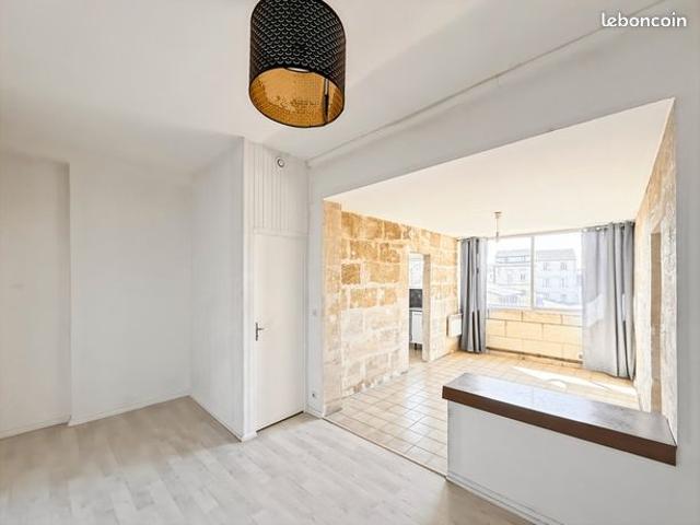 Appartement 1 pièce 49 m²