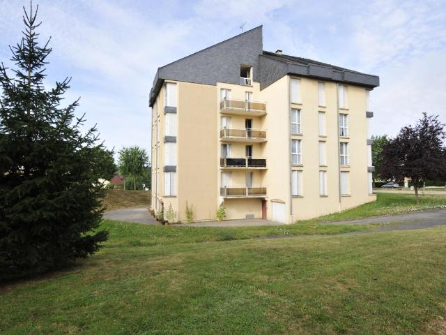 Appartement 1 pièce, 49 m² à louer à Le Blanc 36300