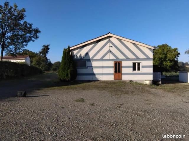 Appartement 1 pièce 400 m²