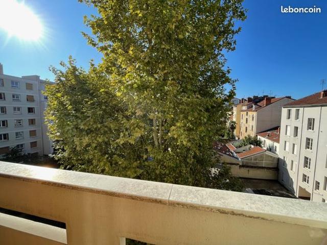 Appartement 1 pièce 40 m²