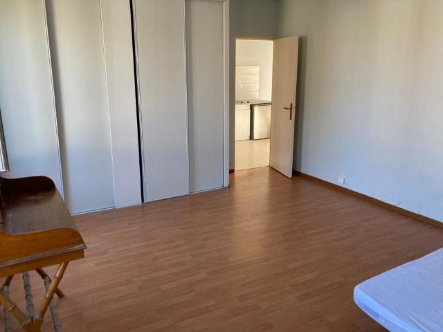 Appartement 1 pièce, 40 m² à louer à Flers 61100
