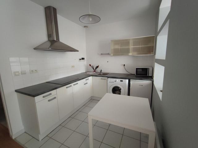 Appartement 1 pièce, 40 m² à louer à Saint Étienne 42100