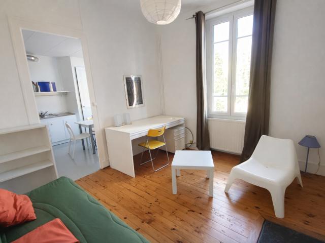 Appartement 1 pièce, 40 m² à louer à Saint Étienne 42100