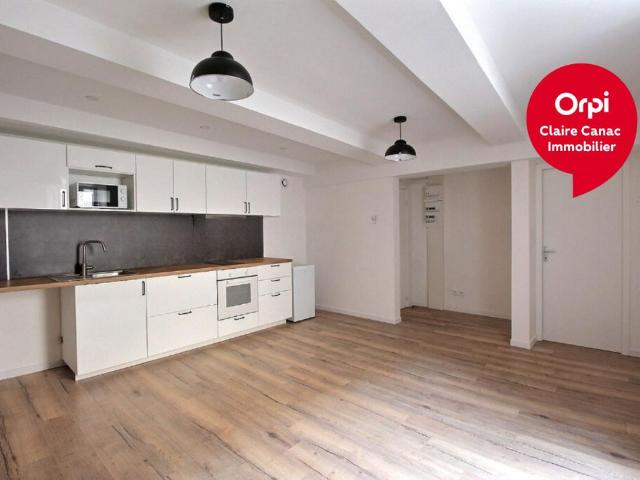 Appartement 1 pièce, 41 m² à louer à Mazamet 81200