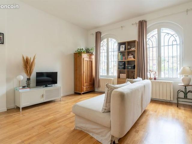 Appartement 1 pièce 42 m²