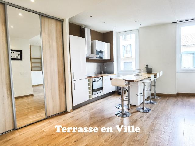 Appartement 1 pièce 42 m²