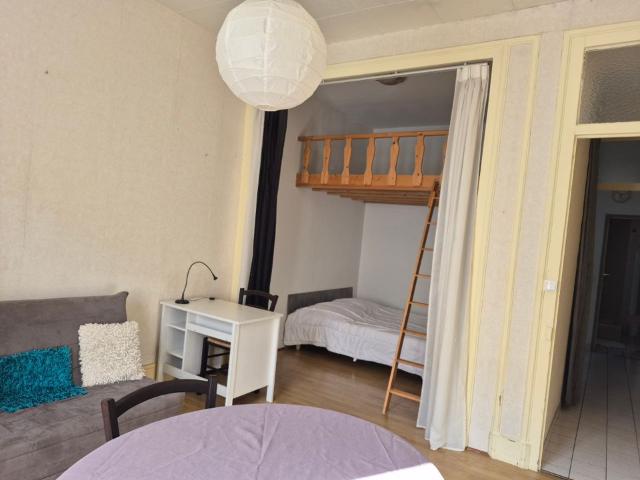 Appartement 1 pièce, 42 m² à louer à Grenoble 38000