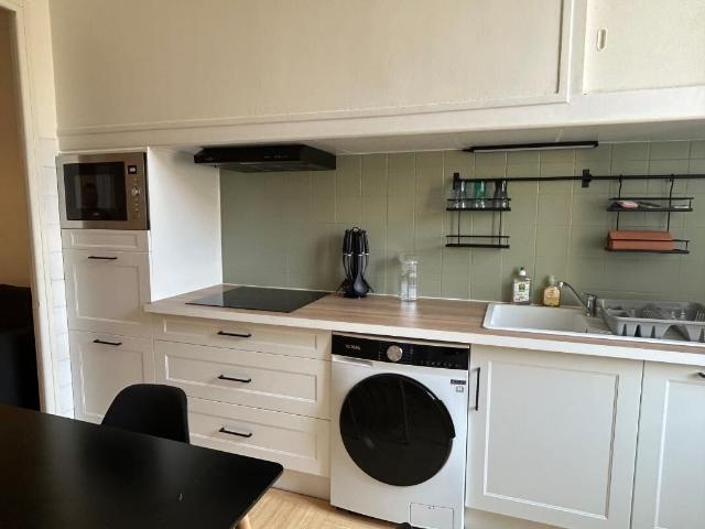 Appartement 1 pièce, 42 m² à louer à Vauvert 30600