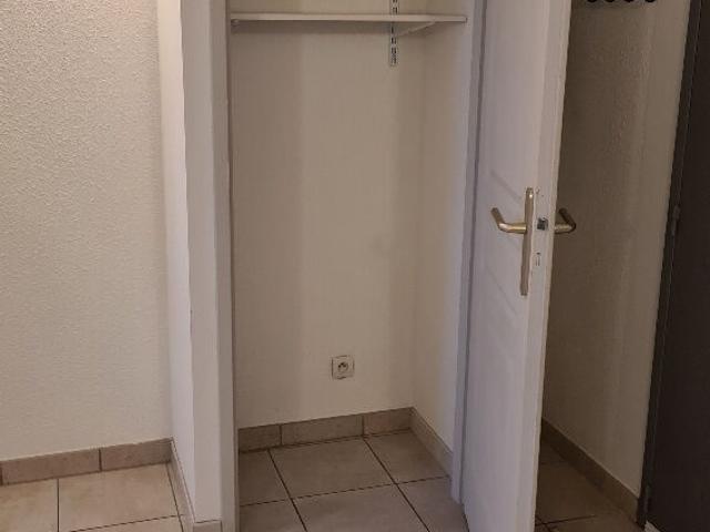 Appartement 1 pièce, 43 m² à louer à Saint André de Sangonis 34725