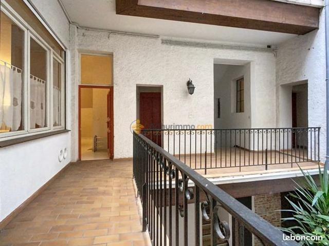 Appartement 1 pièce 55 m²