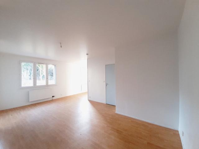Appartement 1 pièce 55 m²