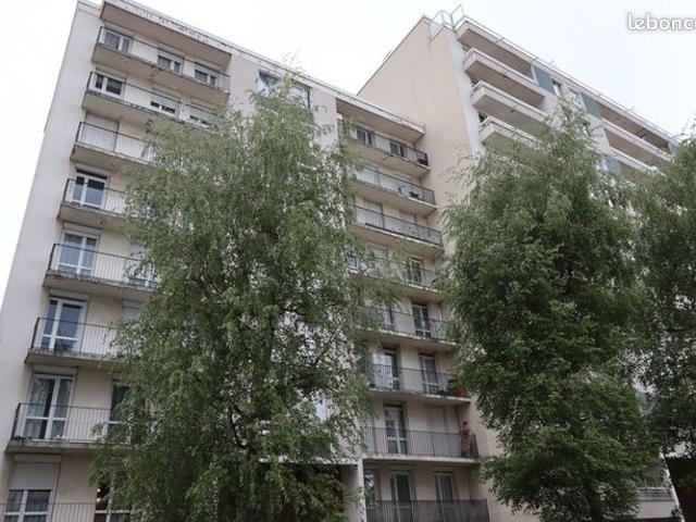 Appartement 1 pièce 56 m²