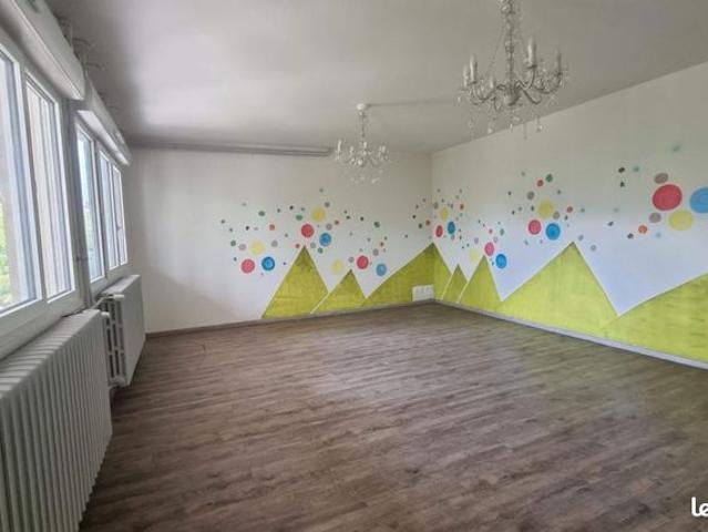 Appartement 1 pièce 56 m²