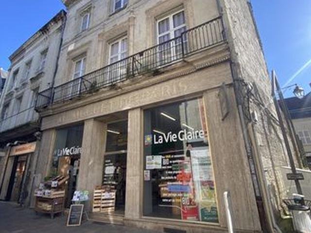 Appartement 1 pièce 57 m²