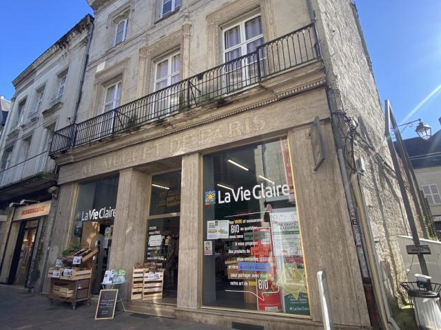 Appartement 1 pièce 57 m²