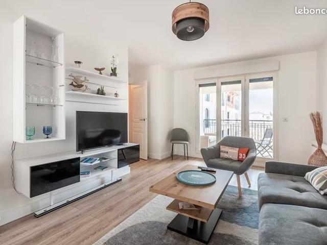 Appartement 1 pièce 50 m²