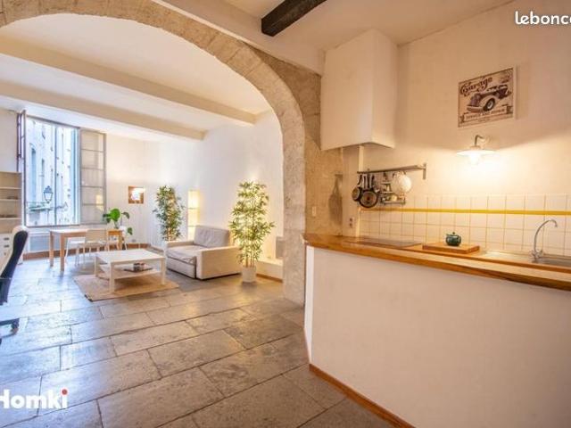 Appartement 1 pièce 50 m²