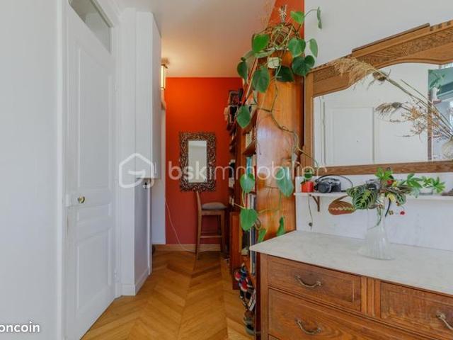Appartement 1 pièce 51 m²