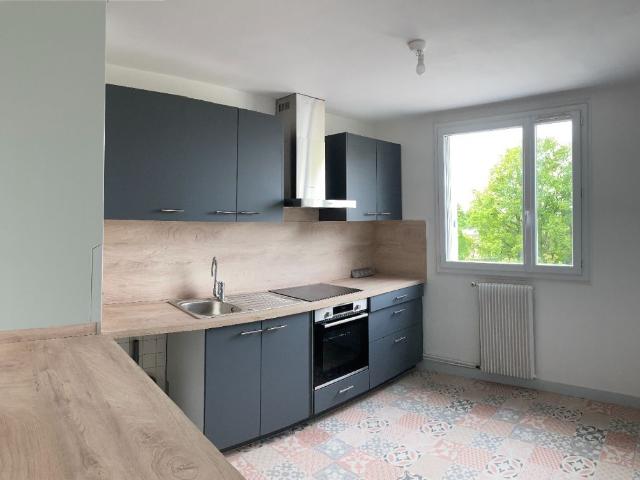 Appartement 1 pièce, 51 m² à louer à Limoges 87000