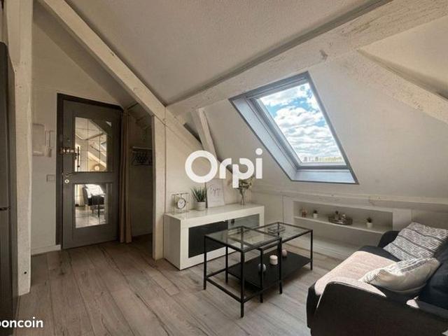 Appartement 1 pièce 52 m²