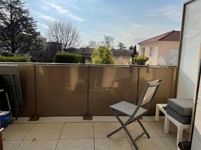 Appartement 1 pièce, 52 m² à louer à Mornant 69440