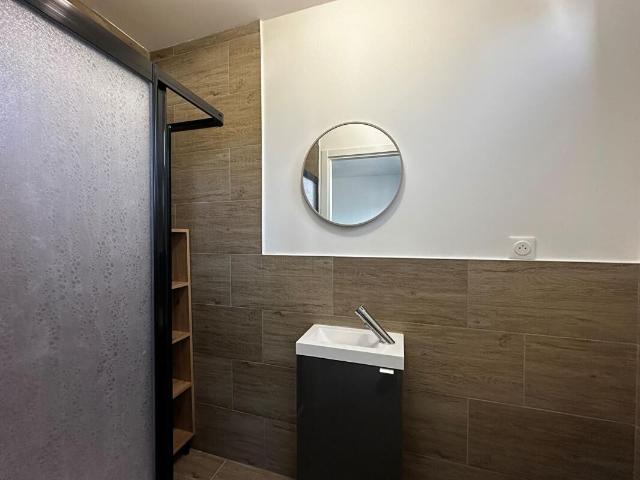Appartement 1 pièce, 64 m² à louer à Angers 49000