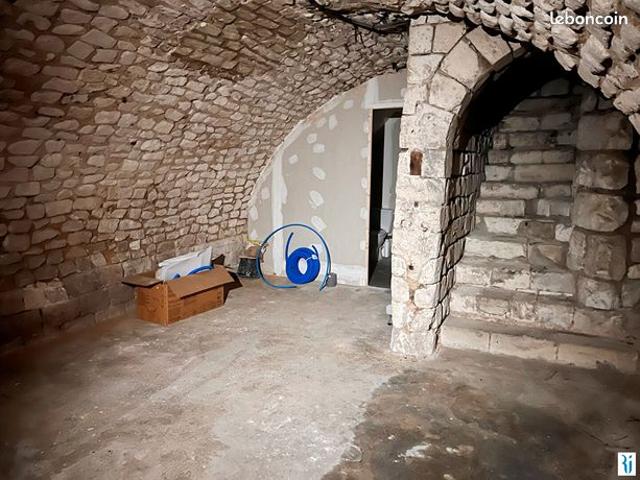 Appartement 1 pièce 65 m²