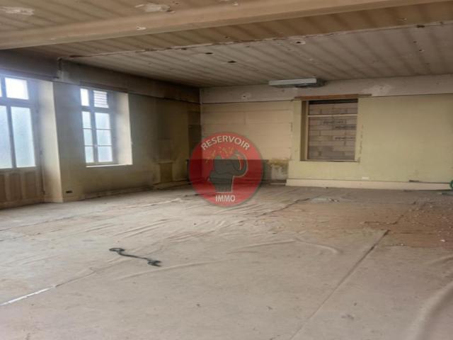 Appartement 1 pièce 66 m²