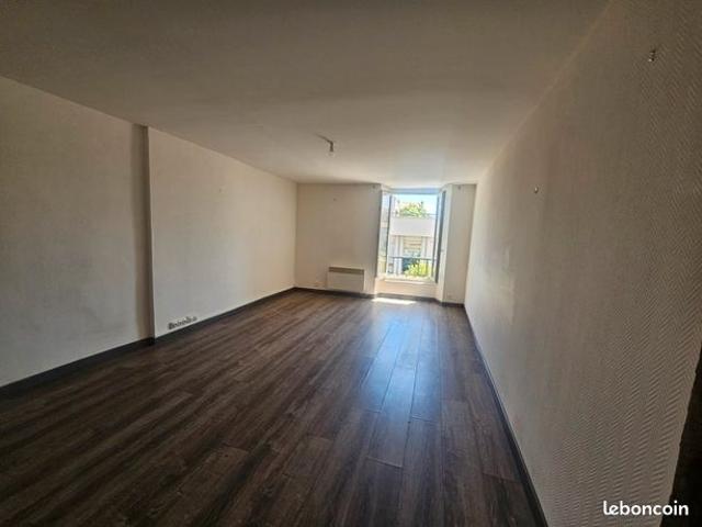 Appartement 1 pièce 62 m²