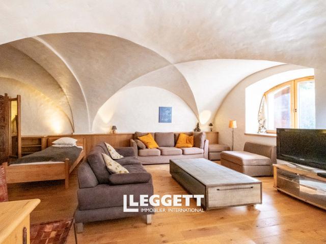 Appartement 1 pièce 74 m²